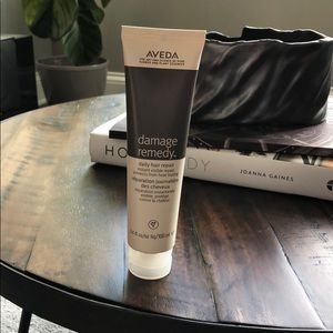 AVEDA damage remedy daily hair repair -NEW